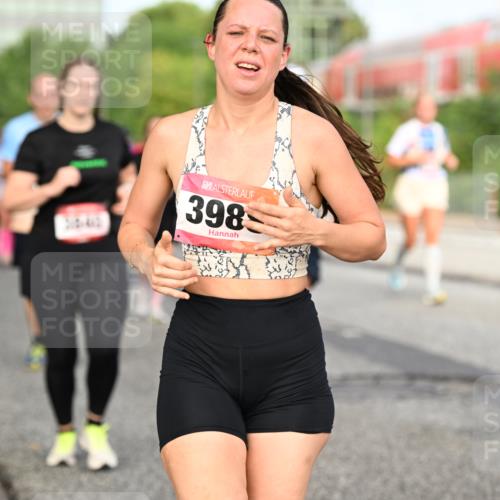 06.09.2026 - CURREX Alsterlauf Dr. Thomas Lammeyer http://msf.ph/oto/10139882 06.09.2026 10:07:12 Laufen 398 meine-sportfotos.de