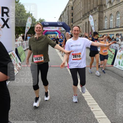06.09.2026 - CURREX Alsterlauf Strokosch-Dieckow http://msf.ph/oto/10139887 06.09.2026 10:16:10 Ziel 2019, 2098, 2810, 3311, 3539, 4028, 4043, 4056, 4069, 4264, 4733, 5425, 5618, 5825, 5945 meine-sportfotos.de