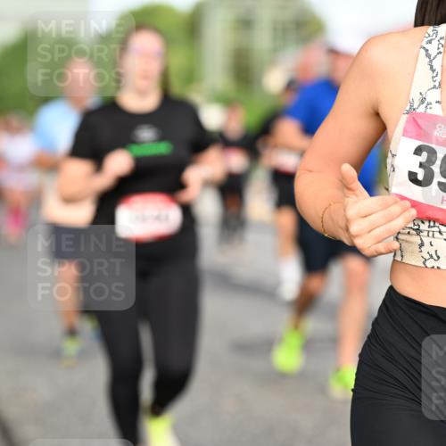 06.09.2026 - CURREX Alsterlauf Dr. Thomas Lammeyer http://msf.ph/oto/10139891 06.09.2026 10:07:12 Laufen 3988 meine-sportfotos.de