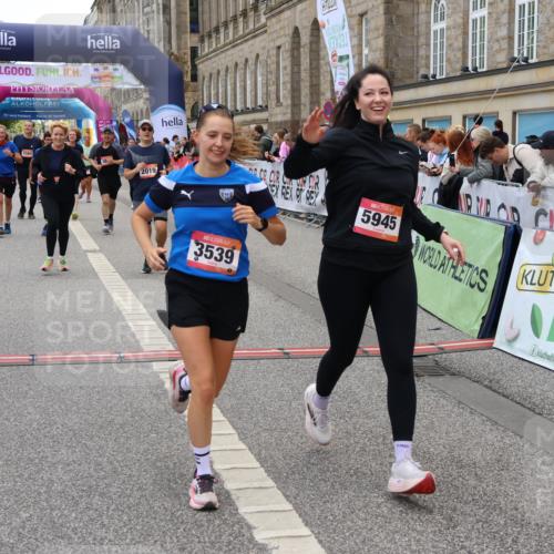 06.09.2026 - CURREX Alsterlauf Strokosch-Dieckow http://msf.ph/oto/10139967 06.09.2026 10:16:12 Ziel 2019, 2098, 2614, 2810, 2881, 2884, 3311, 3539, 3867, 4043, 4056, 4069, 4264, 4455, 5425, 5559, 5564, 5825, 5945 meine-sportfotos.de