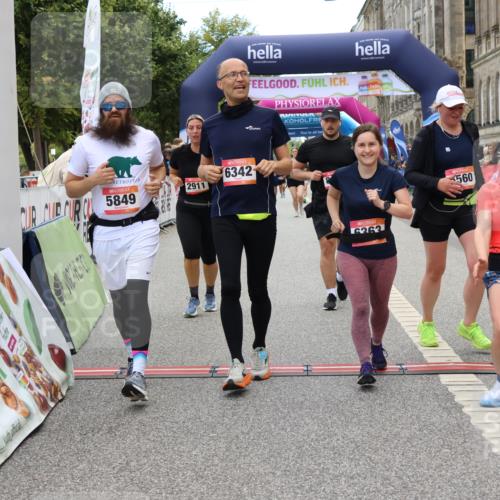 06.09.2026 - CURREX Alsterlauf Strokosch-Dieckow http://msf.ph/oto/10140066 06.09.2026 10:17:34 Ziel 2462, 2597, 2598, 2911, 2985, 3117, 3444, 3709, 5118, 5560, 5635, 5820, 5849, 6068, 6081, 6342, 6363, 8109 meine-sportfotos.de