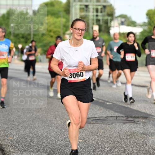 06.09.2026 - CURREX Alsterlauf Dr. Thomas Lammeyer http://msf.ph/oto/10140086 06.09.2026 10:07:33 Laufen 3060 meine-sportfotos.de