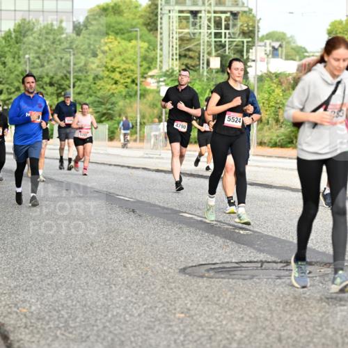 06.09.2026 - CURREX Alsterlauf Dr. Thomas Lammeyer http://msf.ph/oto/10140205 06.09.2026 10:07:54 Laufen 2205, 4611, 5203, 4790, 5524, 48 meine-sportfotos.de