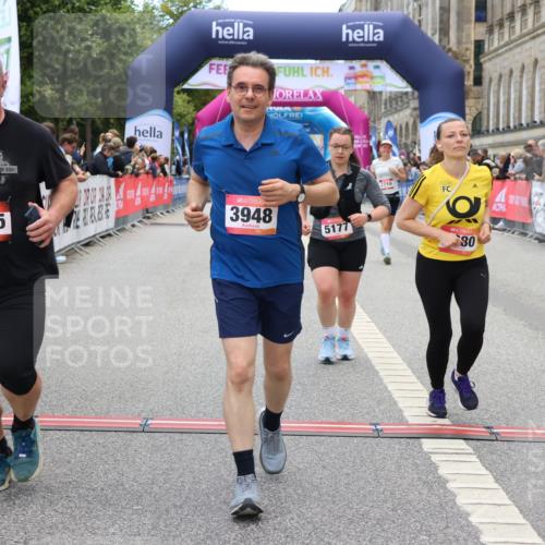 06.09.2026 - CURREX Alsterlauf Strokosch-Dieckow http://msf.ph/oto/10140291 06.09.2026 10:17:51 Ziel 2645, 2710, 2795, 3680, 3948, 4757, 4759, 5177 meine-sportfotos.de