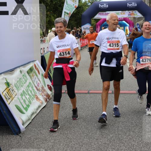 06.09.2026 - CURREX Alsterlauf Strokosch-Dieckow http://msf.ph/oto/10140306 06.09.2026 10:16:25 Ziel 2744, 2851, 2888, 2910, 3015, 3019, 3189, 4314, 4315, 4366, 4396, 4820, 4821, 5578, 5787 meine-sportfotos.de