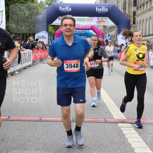 06.09.2026 - CURREX Alsterlauf Strokosch-Dieckow http://msf.ph/oto/10140317 06.09.2026 10:17:51 Ziel 2645, 2710, 2795, 3680, 3948, 4757, 4759, 5177 meine-sportfotos.de