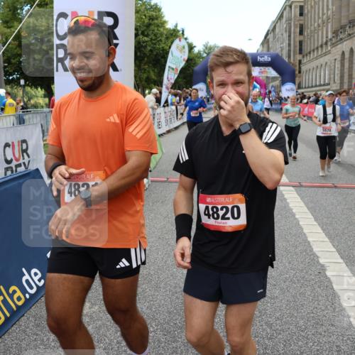 06.09.2026 - CURREX Alsterlauf Strokosch-Dieckow http://msf.ph/oto/10140327 06.09.2026 10:16:30 Ziel 2431, 2432, 2744, 2851, 2880, 2887, 2888, 2910, 3015, 3019, 3788, 4314, 4315, 4366, 4820, 4821, 5578, 6217 meine-sportfotos.de