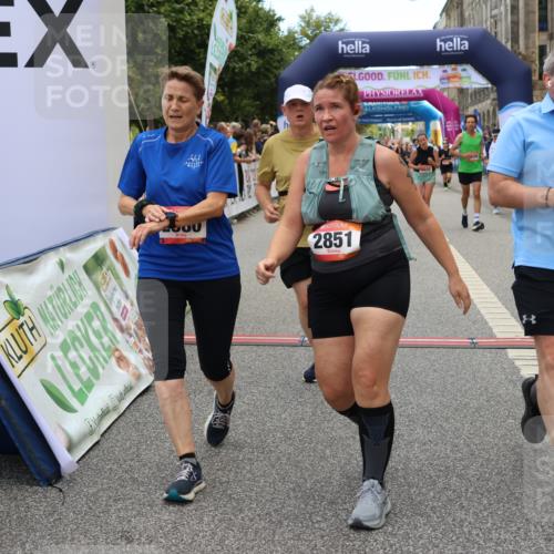 06.09.2026 - CURREX Alsterlauf Strokosch-Dieckow http://msf.ph/oto/10140343 06.09.2026 10:16:32 Ziel 2431, 2432, 2744, 2851, 2880, 2887, 2888, 3015, 3019, 3508, 3509, 3788, 4820, 4821, 5578, 6217, 8283 meine-sportfotos.de