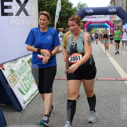 06.09.2026 - CURREX Alsterlauf Strokosch-Dieckow http://msf.ph/oto/10140378 06.09.2026 10:16:33 Ziel 2431, 2432, 2744, 2851, 2880, 2887, 2888, 3015, 3019, 3508, 3509, 3788, 4820, 4821, 5578, 6217, 8283 meine-sportfotos.de