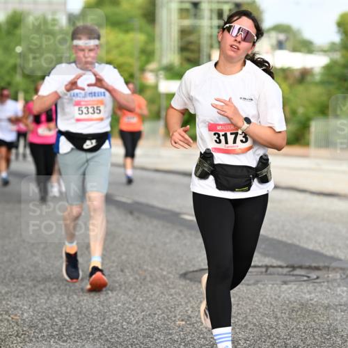 06.09.2026 - CURREX Alsterlauf Dr. Thomas Lammeyer http://msf.ph/oto/10140410 06.09.2026 10:08:15 Laufen 5335, 3173 meine-sportfotos.de