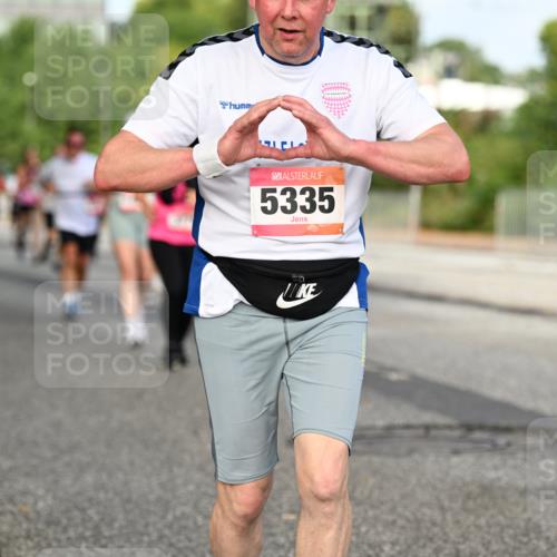 06.09.2026 - CURREX Alsterlauf Dr. Thomas Lammeyer http://msf.ph/oto/10140430 06.09.2026 10:08:17 Laufen 5335, 55, 0 meine-sportfotos.de