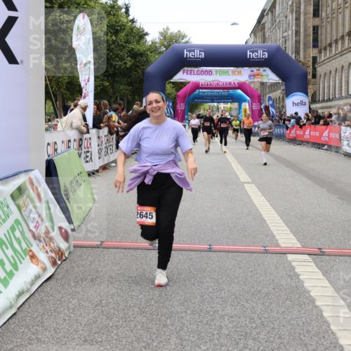 06.09.2026 - CURREX Alsterlauf Strokosch-Dieckow http://msf.ph/oto/10140479 06.09.2026 10:17:55 Ziel 2645, 2710, 2795, 3680, 3948, 4977, 5177 meine-sportfotos.de