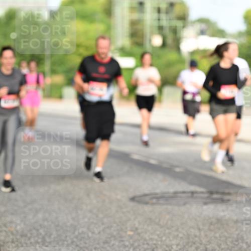 06.09.2026 - CURREX Alsterlauf Dr. Thomas Lammeyer http://msf.ph/oto/10140522 06.09.2026 10:08:30 Laufen 24 meine-sportfotos.de