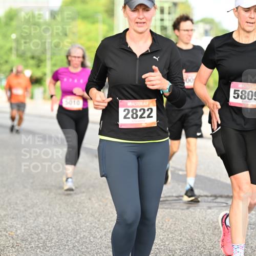 06.09.2026 - CURREX Alsterlauf Dr. Thomas Lammeyer http://msf.ph/oto/10140660 06.09.2026 10:08:44 Laufen 5010, 2822, 00, 5809 meine-sportfotos.de