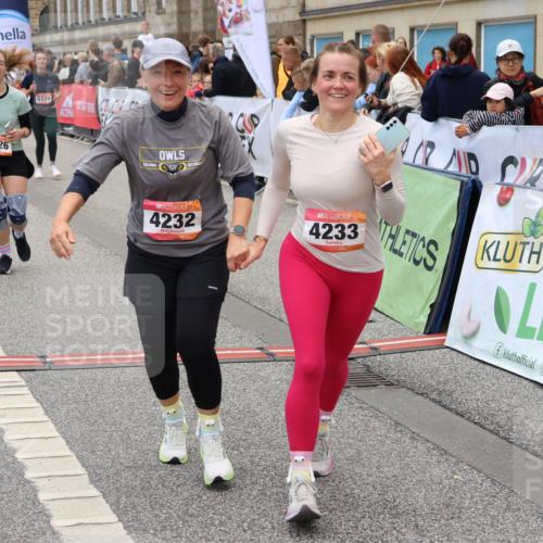 06.09.2026 - CURREX Alsterlauf Strokosch-Dieckow http://msf.ph/oto/10140744 06.09.2026 10:18:12 Ziel 1297, 2026, 2208, 2209, 2262, 3917, 4134, 4232, 4906, 5050, 6339, 8290 meine-sportfotos.de