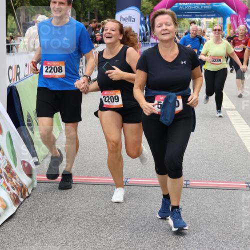 06.09.2026 - CURREX Alsterlauf Strokosch-Dieckow http://msf.ph/oto/10140802 06.09.2026 10:18:13 Ziel 1297, 2026, 2208, 2209, 2262, 3083, 3917, 4134, 4232, 4479, 4906, 5050, 6339, 8290 meine-sportfotos.de