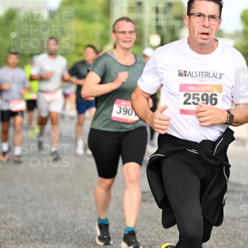 06.09.2026 - CURREX Alsterlauf Dr. Thomas Lammeyer http://msf.ph/oto/10140823 06.09.2026 10:09:04 Laufen 390, 2596 meine-sportfotos.de
