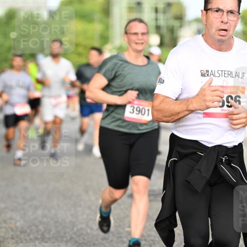 06.09.2026 - CURREX Alsterlauf Dr. Thomas Lammeyer http://msf.ph/oto/10140824 06.09.2026 10:09:04 Laufen 3901, 596 meine-sportfotos.de