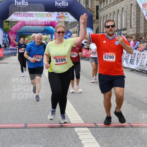 06.09.2026 - CURREX Alsterlauf Strokosch-Dieckow http://msf.ph/oto/10140826 06.09.2026 10:18:16 Ziel 2026, 2208, 2209, 2262, 3083, 3682, 3683, 4232, 4391, 4479, 4632, 4644, 5050, 6339, 8290 meine-sportfotos.de