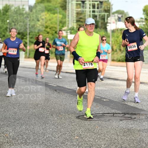 06.09.2026 - CURREX Alsterlauf Dr. Thomas Lammeyer http://msf.ph/oto/10140864 06.09.2026 10:09:08 Laufen 5187, 2178, 8075, 5036 meine-sportfotos.de