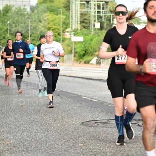 06.09.2026 - CURREX Alsterlauf Dr. Thomas Lammeyer http://msf.ph/oto/10140952 06.09.2026 10:09:20 Laufen 5762, 6429, 6094, 272, 88, 3061, 348 meine-sportfotos.de
