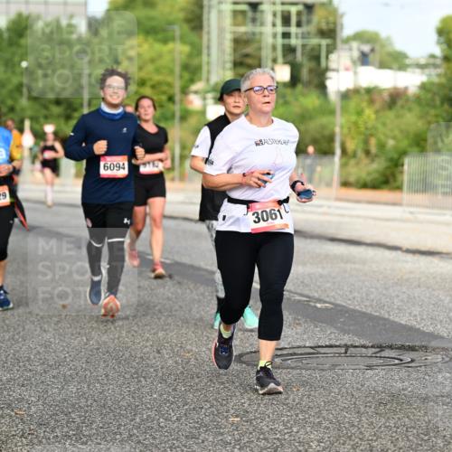 06.09.2026 - CURREX Alsterlauf Dr. Thomas Lammeyer http://msf.ph/oto/10140967 06.09.2026 10:09:22 Laufen 6429, 6094, 3061 meine-sportfotos.de