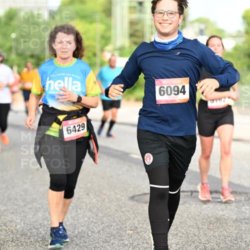 06.09.2026 - CURREX Alsterlauf Dr. Thomas Lammeyer http://msf.ph/oto/10140991 06.09.2026 10:09:25 Laufen 6094, 6429 meine-sportfotos.de