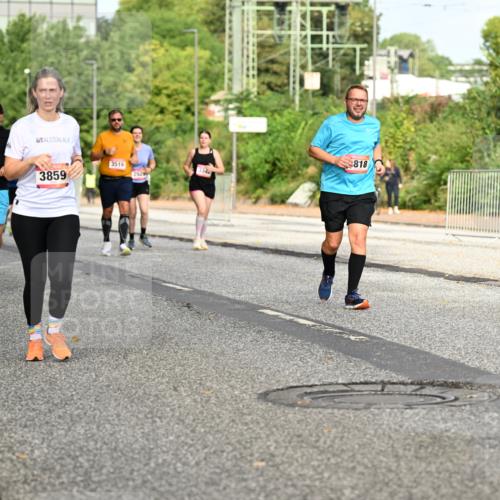 06.09.2026 - CURREX Alsterlauf Dr. Thomas Lammeyer http://msf.ph/oto/10141010 06.09.2026 10:09:27 Laufen 5372, 3859, 818, 3516, 3347 meine-sportfotos.de