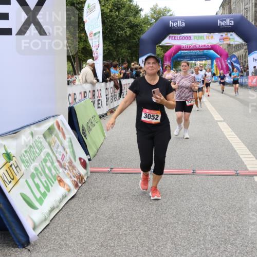 06.09.2026 - CURREX Alsterlauf Strokosch-Dieckow http://msf.ph/oto/10141155 06.09.2026 10:18:39 Ziel 2271, 2287, 2349, 2651, 2656, 2960, 3052, 3421, 3875, 3879, 4648, 5394, 8001 meine-sportfotos.de