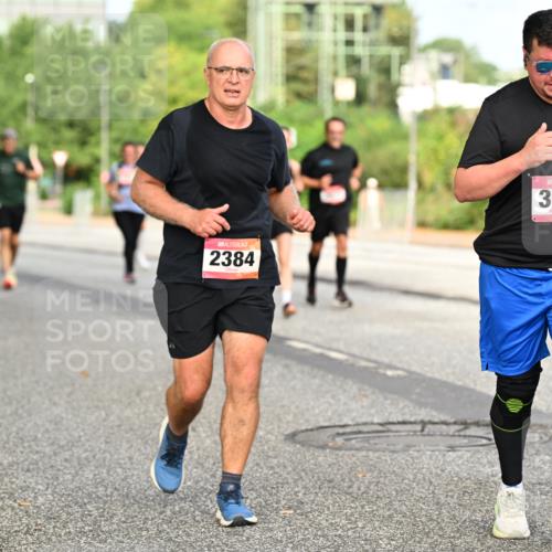 06.09.2026 - CURREX Alsterlauf Dr. Thomas Lammeyer http://msf.ph/oto/10141207 06.09.2026 10:09:51 Laufen 2384, 3796 meine-sportfotos.de