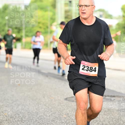 06.09.2026 - CURREX Alsterlauf Dr. Thomas Lammeyer http://msf.ph/oto/10141218 06.09.2026 10:09:52 Laufen 2384 meine-sportfotos.de