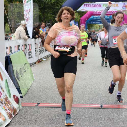 06.09.2026 - CURREX Alsterlauf Strokosch-Dieckow http://msf.ph/oto/10141241 06.09.2026 10:18:44 Ziel 2271, 2287, 2651, 3052, 3421, 3875, 3879, 4406, 4560, 4648, 4857, 5394, 5489, 6067 meine-sportfotos.de