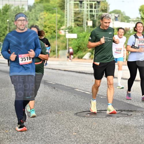 06.09.2026 - CURREX Alsterlauf Dr. Thomas Lammeyer http://msf.ph/oto/10141268 06.09.2026 10:09:57 Laufen 5183, 3510, 3121, 3418 meine-sportfotos.de