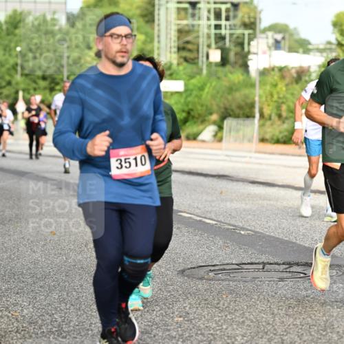06.09.2026 - CURREX Alsterlauf Dr. Thomas Lammeyer http://msf.ph/oto/10141277 06.09.2026 10:09:58 Laufen 5183, 3510, 312 meine-sportfotos.de