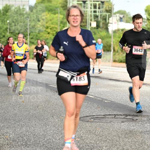 06.09.2026 - CURREX Alsterlauf Dr. Thomas Lammeyer http://msf.ph/oto/10141310 06.09.2026 10:10:01 Laufen 3513, 5183, 3643 meine-sportfotos.de