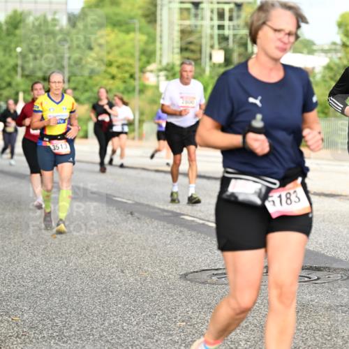 06.09.2026 - CURREX Alsterlauf Dr. Thomas Lammeyer http://msf.ph/oto/10141317 06.09.2026 10:10:02 Laufen 3513, 800, 5183, 3643 meine-sportfotos.de