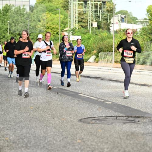 06.09.2026 - CURREX Alsterlauf Dr. Thomas Lammeyer http://msf.ph/oto/10141392 06.09.2026 10:10:11 Laufen 6015, 5310, 262, 4885, 4036, 4683, 3864 meine-sportfotos.de