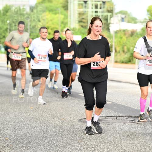 06.09.2026 - CURREX Alsterlauf Dr. Thomas Lammeyer http://msf.ph/oto/10141425 06.09.2026 10:10:14 Laufen 6015, 6239, 5310, 3631, 262, 4036, 4885 meine-sportfotos.de