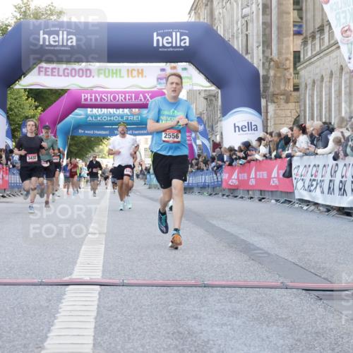 06.09.2026 - CURREX Alsterlauf Yannick Fuchs http://msf.ph/oto/10141466 06.09.2026 09:46:41 Ziel 2556, 3432, 3617, 4663, 4716, 4877, 5430, 5544 meine-sportfotos.de