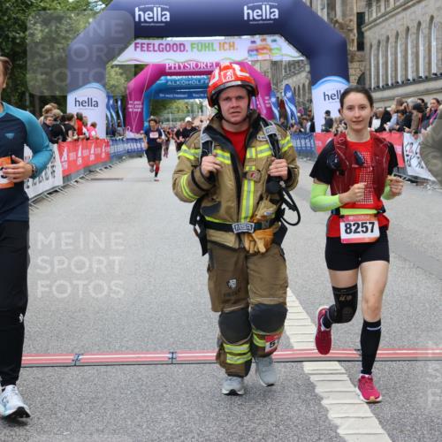 06.09.2026 - CURREX Alsterlauf Strokosch-Dieckow http://msf.ph/oto/10141538 06.09.2026 10:19:12 Ziel 2441, 4102, 5662, 5752, 5753, 5779, 8257 meine-sportfotos.de