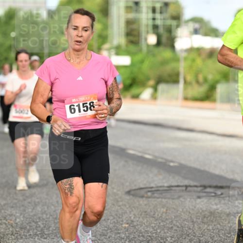 06.09.2026 - CURREX Alsterlauf Dr. Thomas Lammeyer http://msf.ph/oto/10141541 06.09.2026 10:10:29 Laufen 6158 meine-sportfotos.de