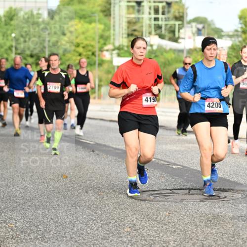 06.09.2026 - CURREX Alsterlauf Dr. Thomas Lammeyer http://msf.ph/oto/10141633 06.09.2026 10:10:39 Laufen 2789, 419, 4205, 3627 meine-sportfotos.de