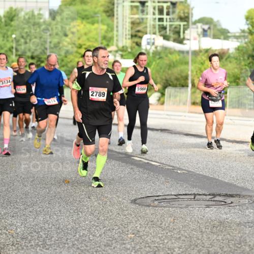 06.09.2026 - CURREX Alsterlauf Dr. Thomas Lammeyer http://msf.ph/oto/10141653 06.09.2026 10:10:41 Laufen 3134, 3534, 3614, 2789, 5966, 6205, 2644 meine-sportfotos.de