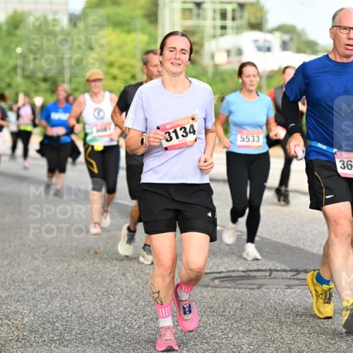 06.09.2026 - CURREX Alsterlauf Dr. Thomas Lammeyer http://msf.ph/oto/10141688 06.09.2026 10:10:46 Laufen 3134, 5533, 3614, 452 meine-sportfotos.de