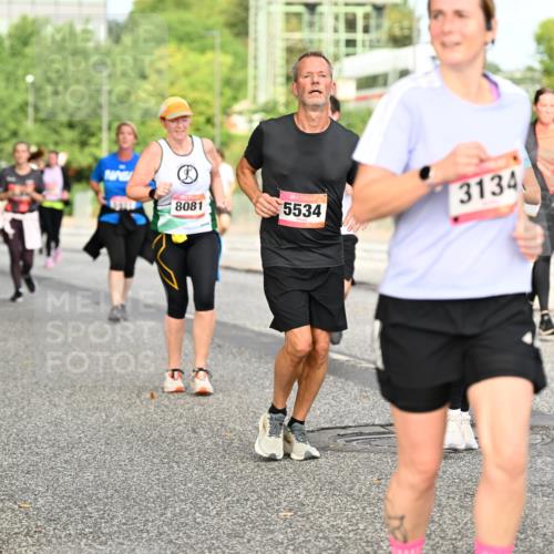 06.09.2026 - CURREX Alsterlauf Dr. Thomas Lammeyer http://msf.ph/oto/10141697 06.09.2026 10:10:46 Laufen 8081, 5534, 3134 meine-sportfotos.de