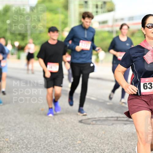 06.09.2026 - CURREX Alsterlauf Dr. Thomas Lammeyer http://msf.ph/oto/10141977 06.09.2026 10:11:15 Laufen 6330 meine-sportfotos.de