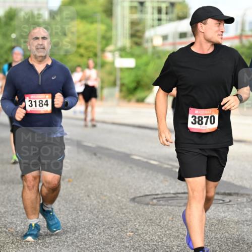 06.09.2026 - CURREX Alsterlauf Dr. Thomas Lammeyer http://msf.ph/oto/10141999 06.09.2026 10:11:17 Laufen 3184, 3870, 5221 meine-sportfotos.de