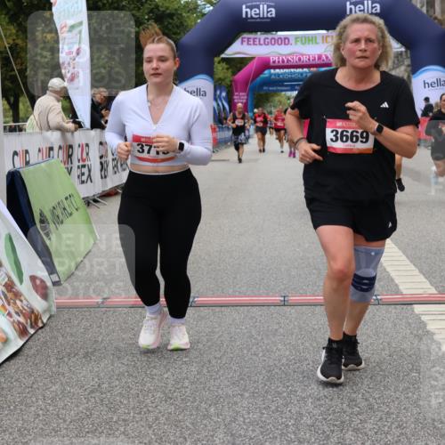 06.09.2026 - CURREX Alsterlauf Strokosch-Dieckow http://msf.ph/oto/10142114 06.09.2026 10:19:25 Ziel 2819, 2837, 3207, 3669, 3713, 4665, 5422, 5426, 5427, 5788, 5795 meine-sportfotos.de
