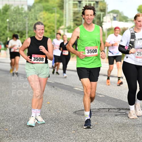 06.09.2026 - CURREX Alsterlauf Dr. Thomas Lammeyer http://msf.ph/oto/10142156 06.09.2026 10:11:33 Laufen 3508, 3509, 2571 meine-sportfotos.de