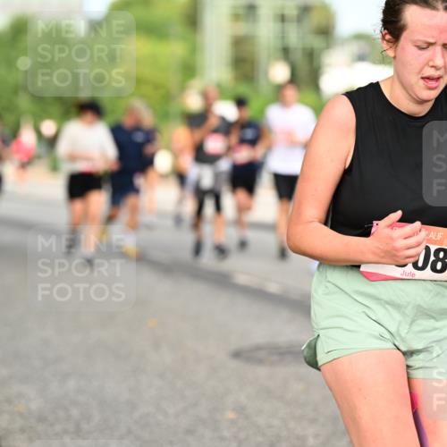 06.09.2026 - CURREX Alsterlauf Dr. Thomas Lammeyer http://msf.ph/oto/10142180 06.09.2026 10:11:35 Laufen 08 meine-sportfotos.de